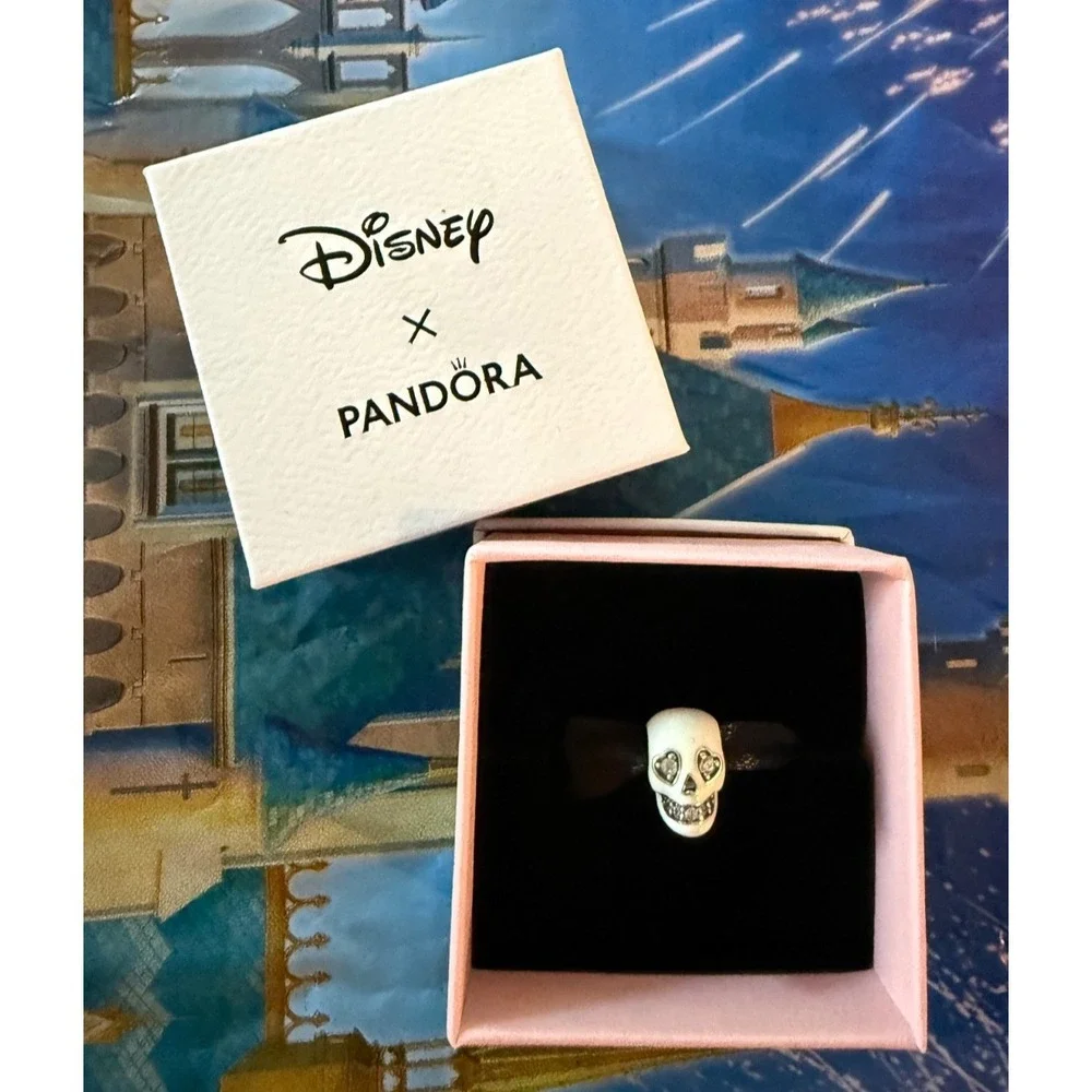 NEW 2026 Disney Parks Skull Glow in the Dark Pandora Charm Halloween